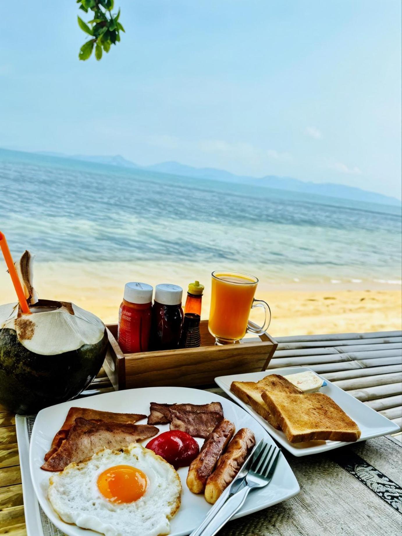 A Little Bungalows By Beach Amphoe Koksamui Exterior foto